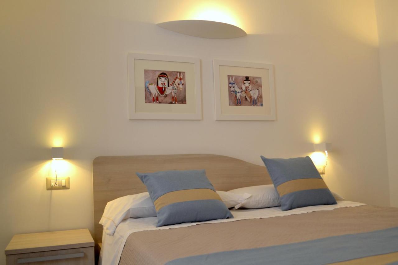 Domo'E Sorres Hotel Olbia Eksteriør billede