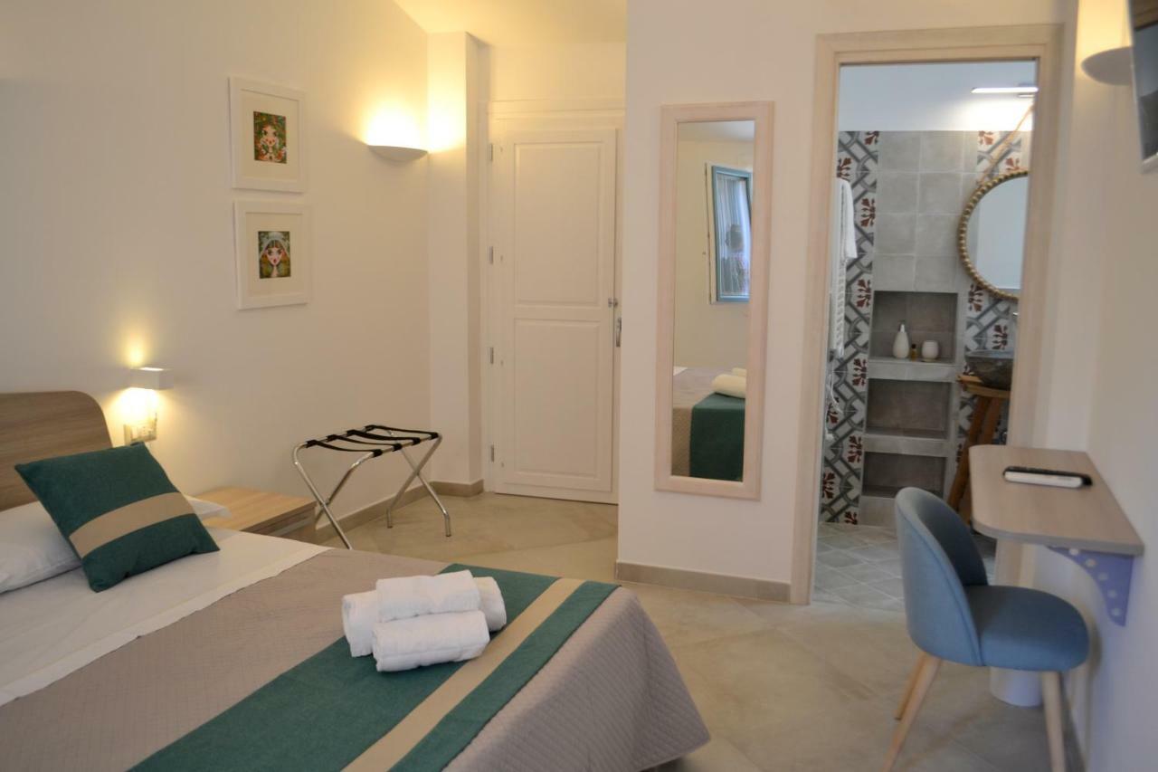 Domo'E Sorres Hotel Olbia Eksteriør billede
